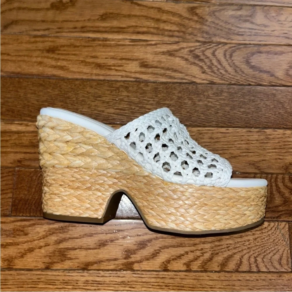 Marc Fisher LTD Hollis Platform Wedge Sandals Ivory & Tan Women’s Size 10